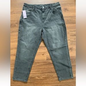 Wild Fable Highest Rise Mom Jean Black